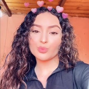 Meet your Posher, Marisol